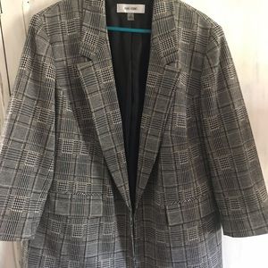Women’s 2x Plaid Jones Studio Blazer